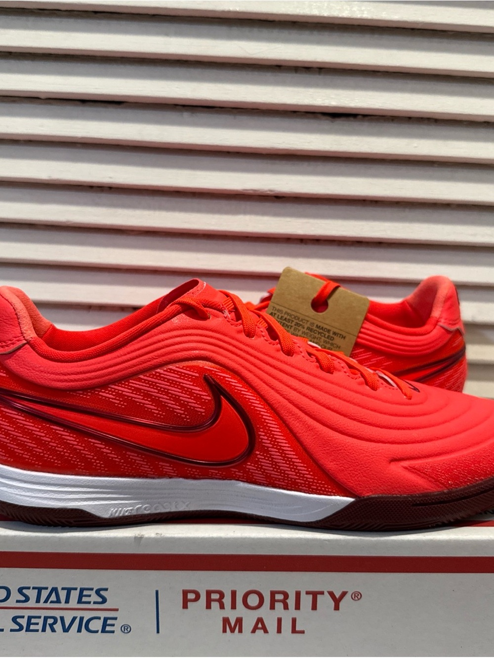 New Nike Tiempo ReactGato IC Indoor Soccer Shoes Red Men’s Size 9 HQ3159-660